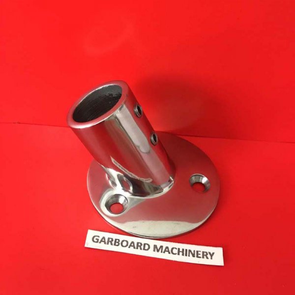 STAINLESS STEEL STANCHION ROUND BASE 60°
